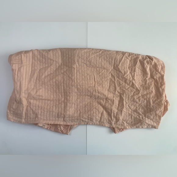 Anthropologie Ella Moss Brianne Peach Eyelet Flutter Sleeve Blouse Size Medium - Picture 8 of 12